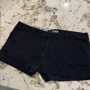 Volcom classic black shorts